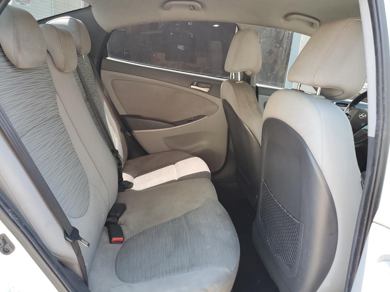 2015 Hyundai Accent Gls VIN: KMHCT4AE0FU798633 Lot: 62850835
