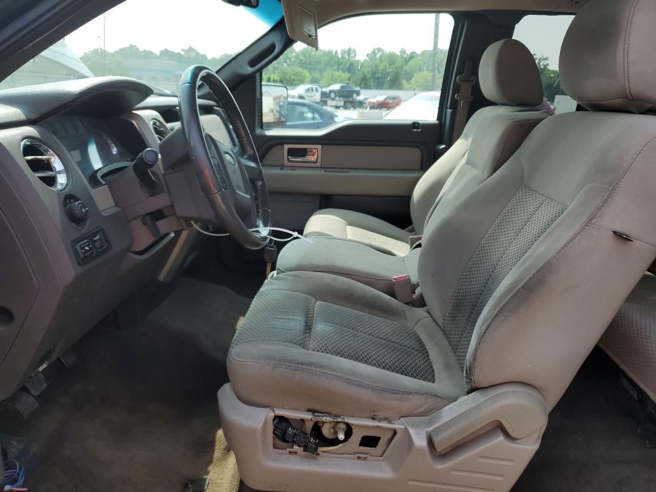 2010 Ford F150 Super Cab VIN: 1FTFX1EV5AFC24377 Lot: 60293625