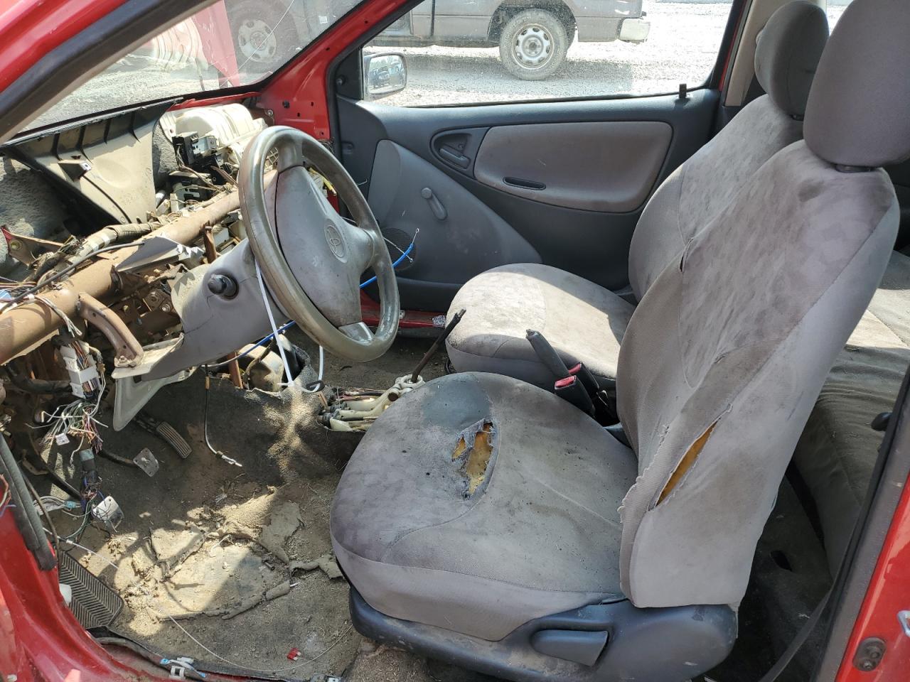 2001 Toyota Echo VIN: JTDAT123510171479 Lot: 60256385