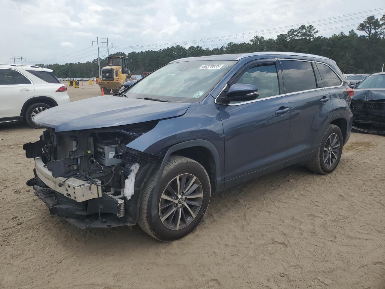 Greenwell Springs, LA에서 판매 중인 2019 Toyota Highlander Se - Front End