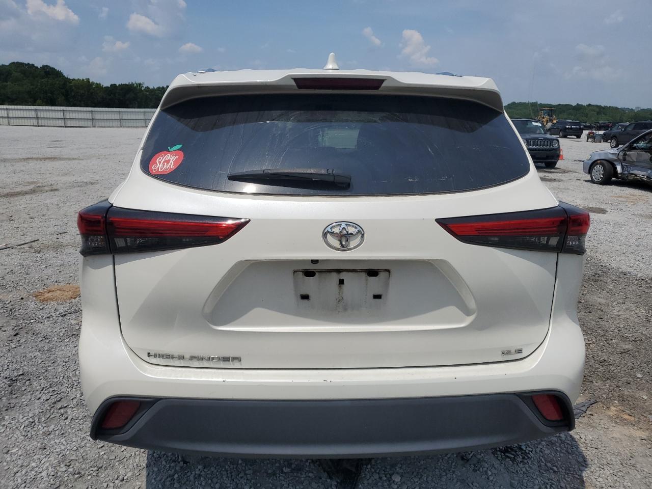 2021 Toyota Highlander Xle VIN: 5TDGZRAH5MS061246 Lot: 62236215