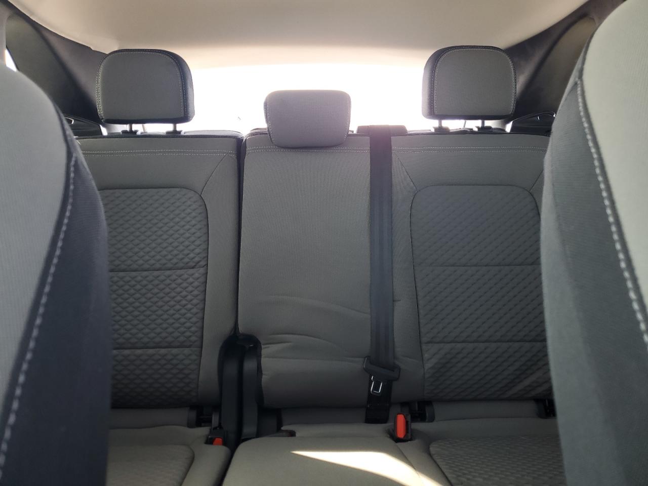 2022 Ford Escape Se VIN: 1FMCU0G61NUB15536 Lot: 62870205