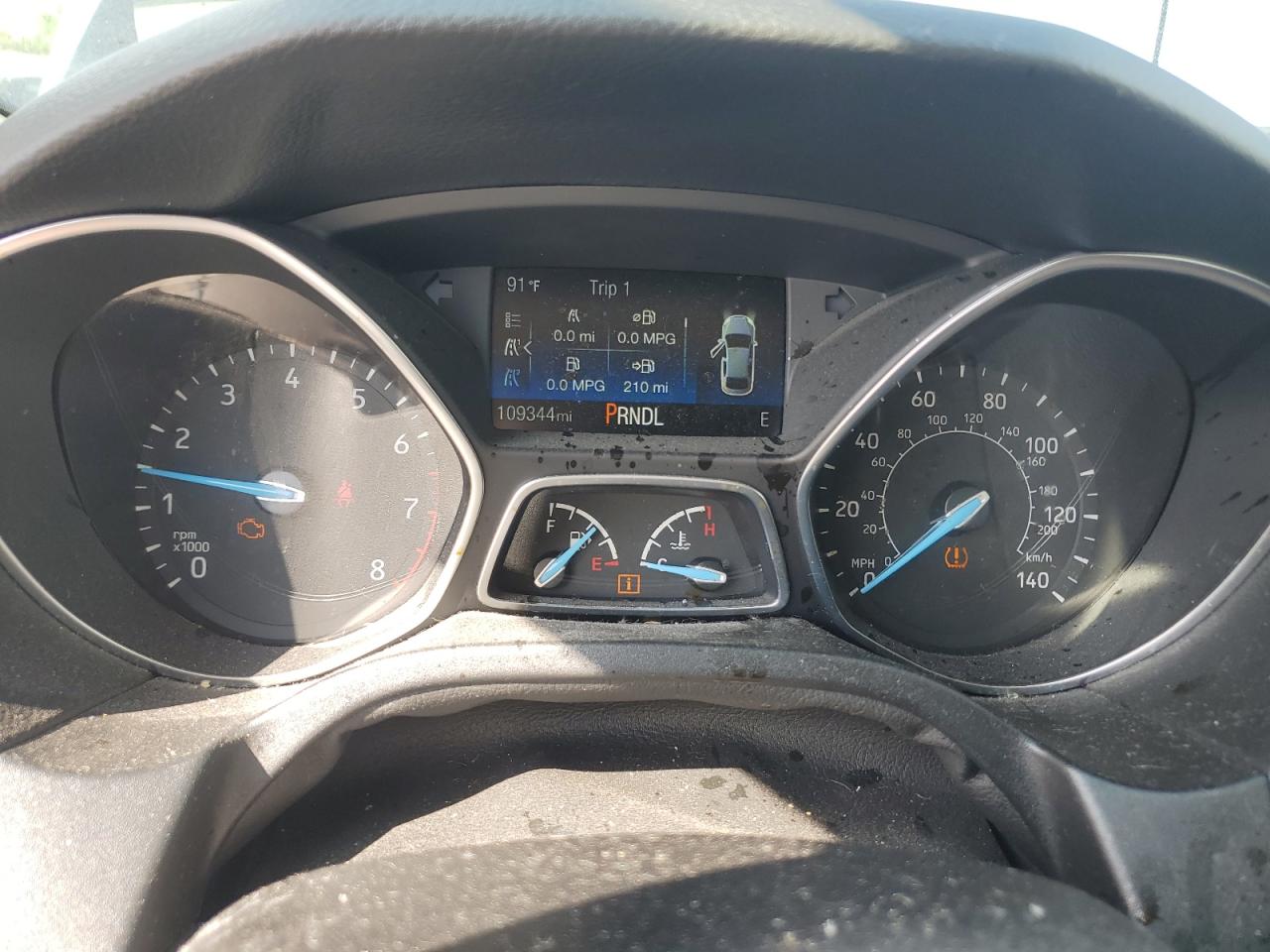 FORD FOCUS 2017 VIN 1FADP3F25HL293532 photo 9