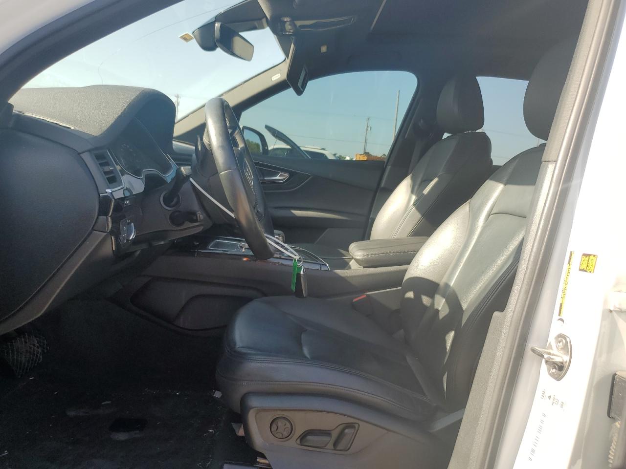 2018 Audi Q7 Premium VIN: WA1AAAF74JD006660 Lot: 61636225