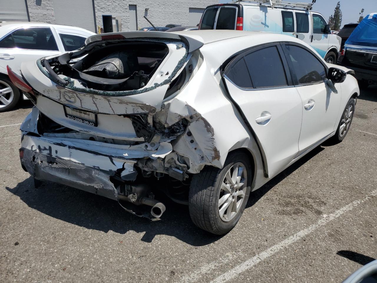 MAZDA 3 2016 VIN JM1BM1L72G1347832 zdjęcie 3