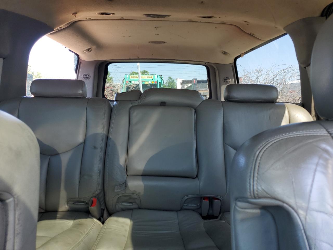 2003 Chevrolet Suburban K1500 VIN: 3GNFK16Z73G208674 Lot: 61696085