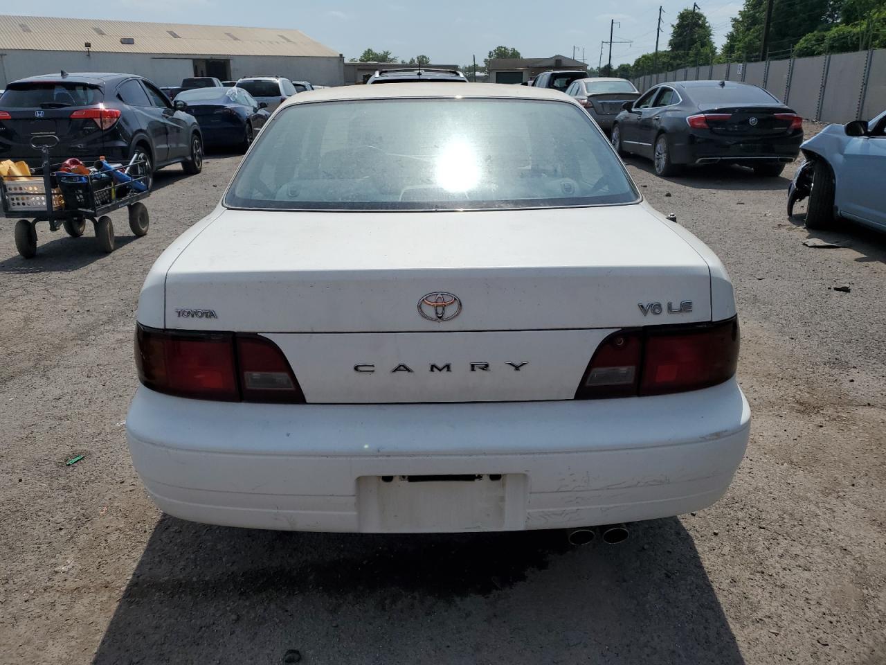 1995 Toyota Camry Le VIN: 4T1GK12E2SU087124 Lot: 61196345