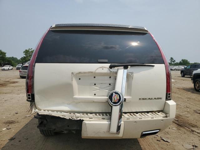  CADILLAC ESCALADE 2014 Белы
