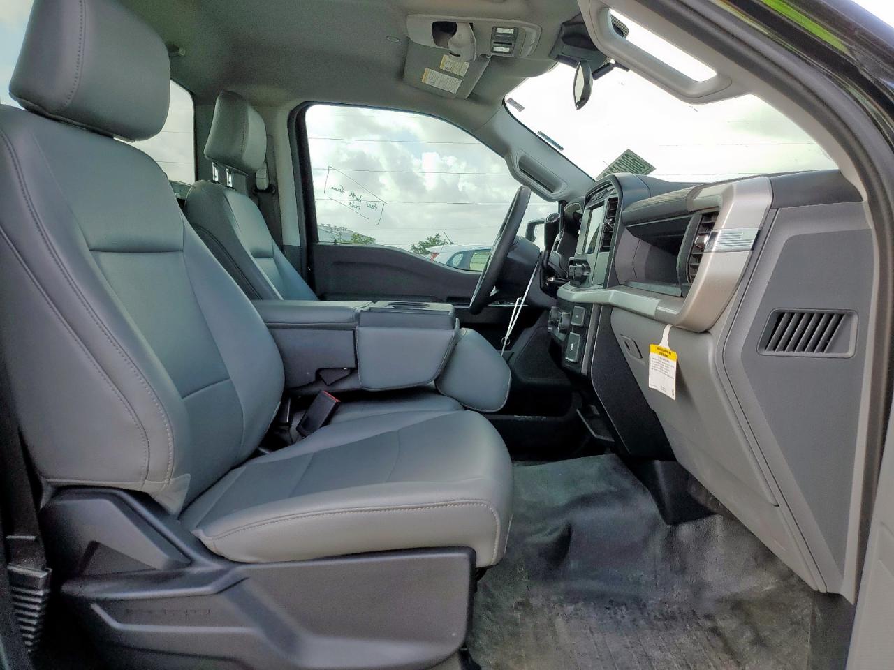 2022 Ford F150 VIN: 1FTMF1C59NKF26135 Lot: 60034745