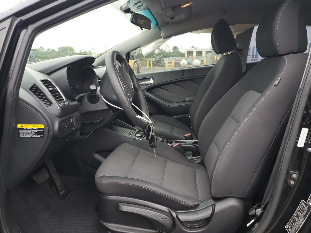 2017 Kia Forte Lx VIN: 3KPFL4A70HE078561 Lot: 62563095