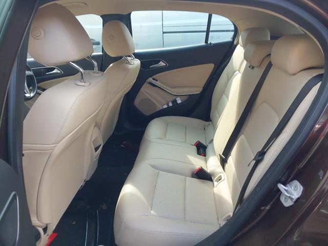 2014 MERCEDES BENZ GLA 200 D