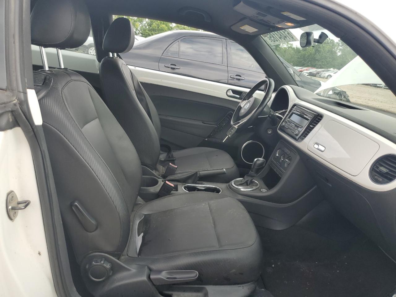 2013 Volkswagen Beetle VIN: 3VWJP7AT8DM607703 Lot: 61484185