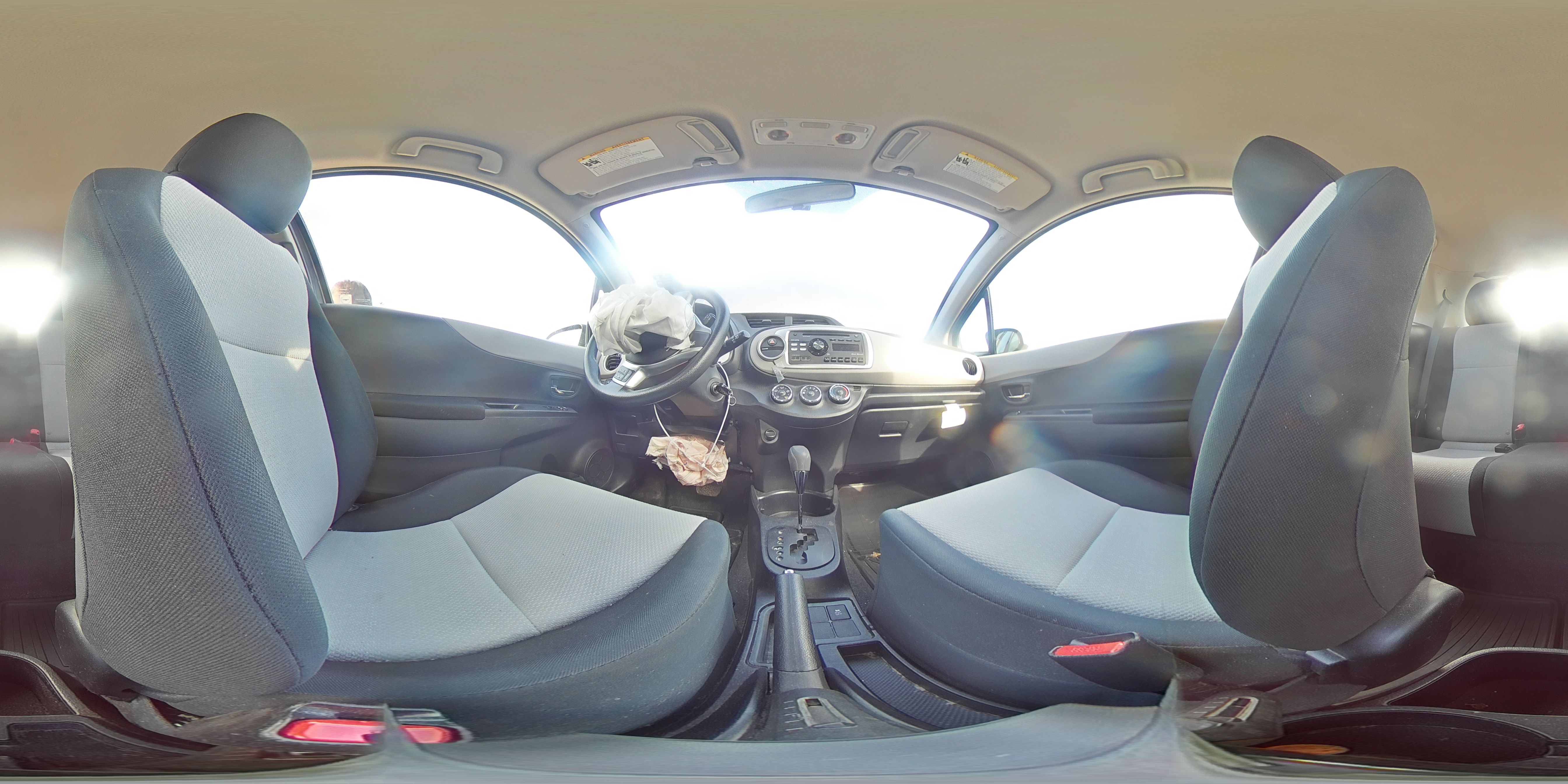 2014 Toyota Yaris VIN: JTDJTUD38ED585711 Lot: 58999735