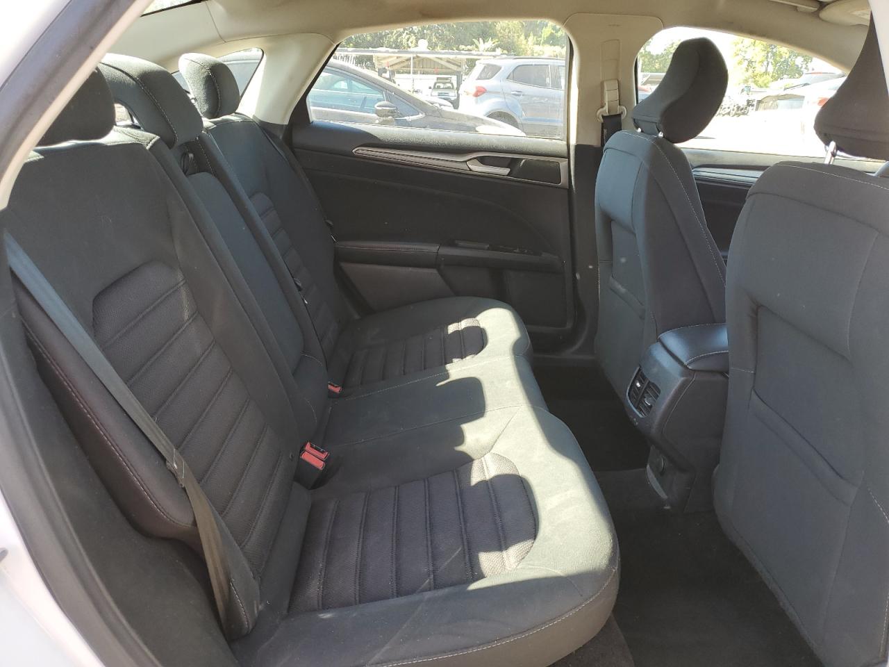 2017 Ford Fusion Se Hybrid VIN: 3FA6P0LU9HR381403 Lot: 62651445
