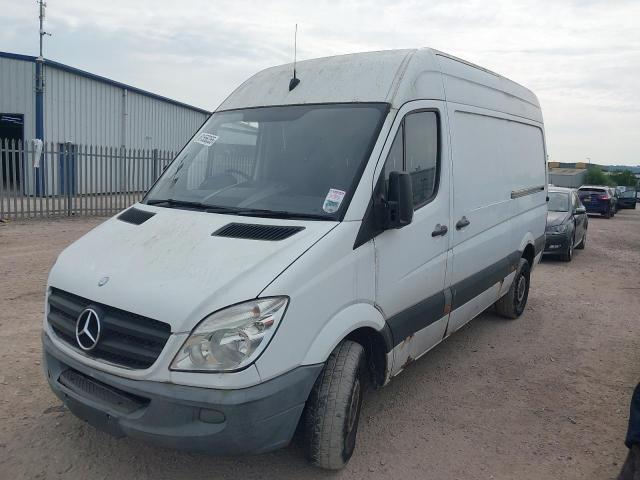 MERCEDES BENZ SPRINTER 3 2011