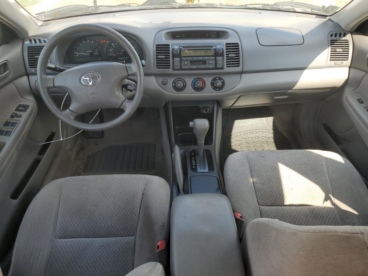 TOYOTA CAMRY 2004 VIN 4T1BE32KX4U283026 photo 8
