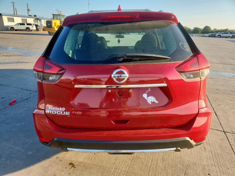  NISSAN ROGUE 2017 Red
