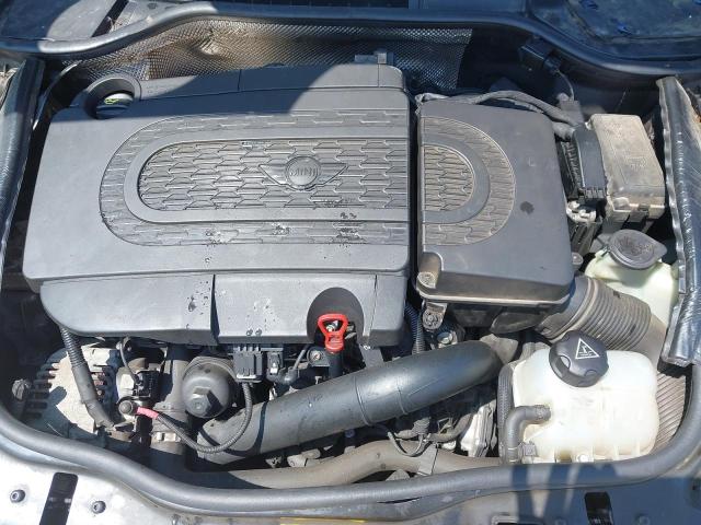 2013 MINI COOPER D B