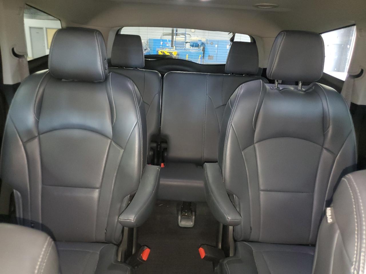2018 Buick Enclave Essence VIN: 5GAEVAKW0JJ180012 Lot: 61492795