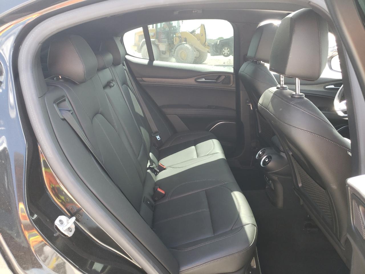 2023 Alfa Romeo Stelvio Ti VIN: ZASPAKBN5P7D52838 Lot: 61898305