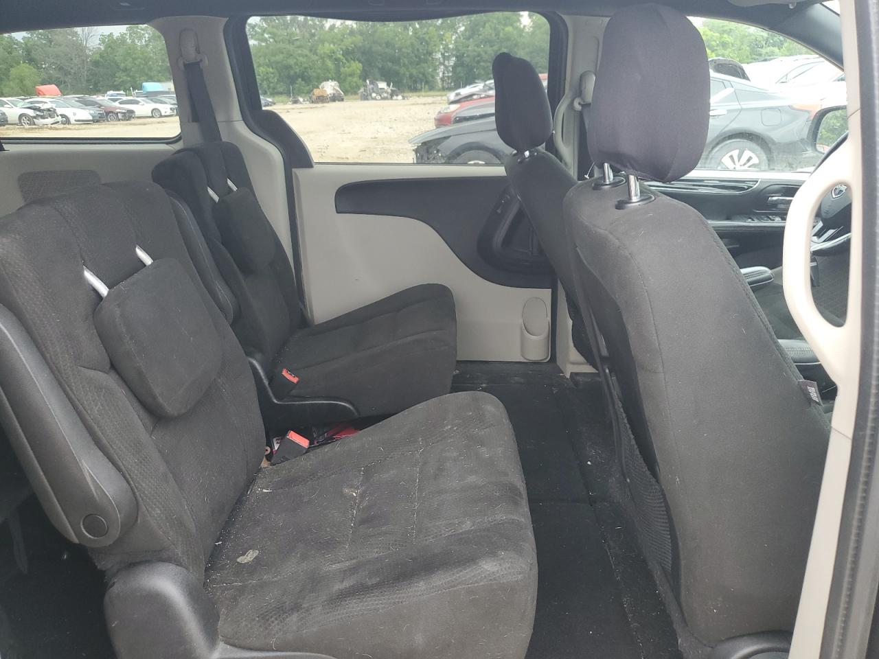 2015 Dodge Grand Caravan Se VIN: 2C4RDGBG2FR671800 Lot: 61423765