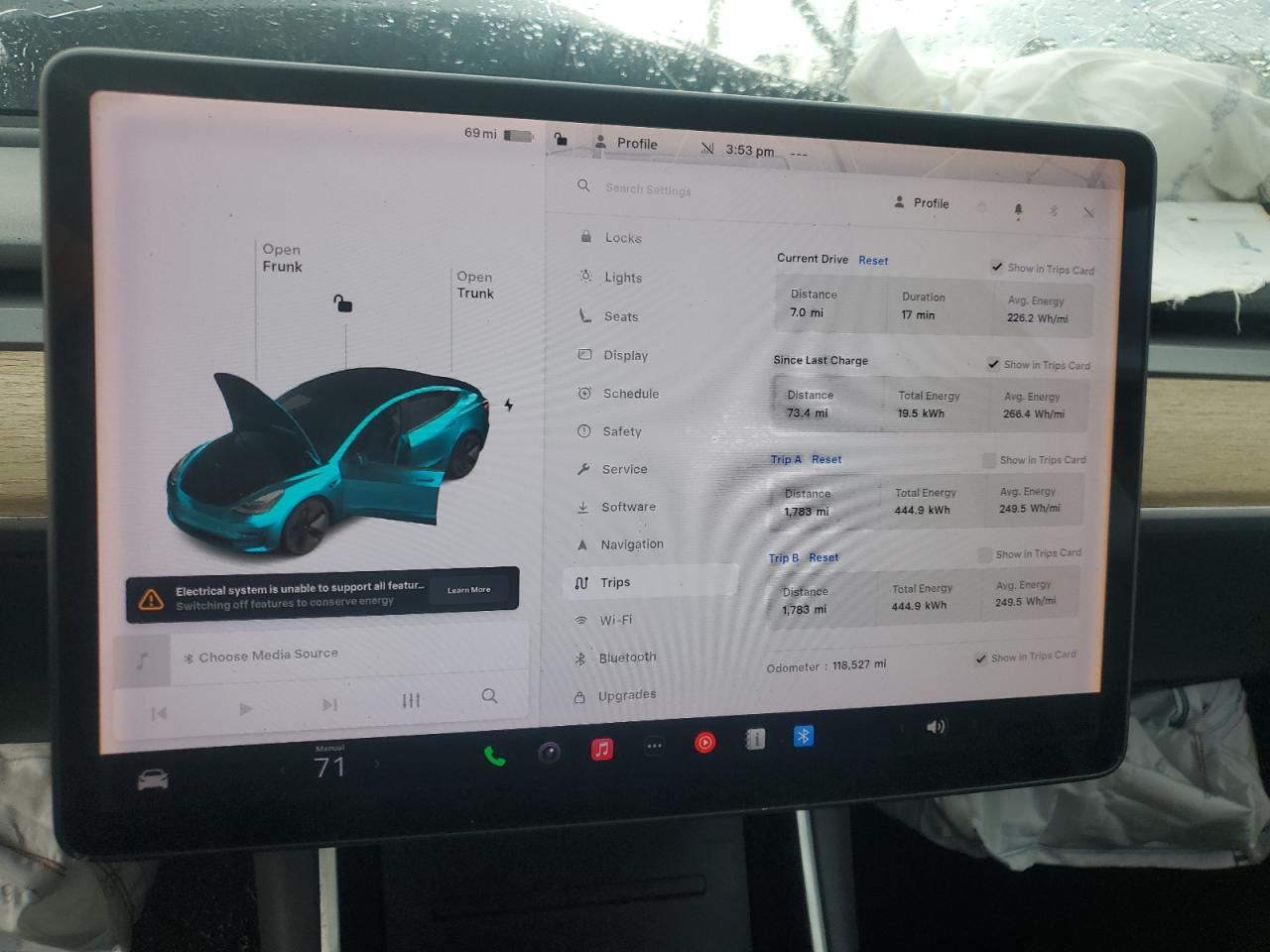 5yj3e1ea3jf048228 5YJ3E1EA3JF048228 2018 Tesla Model 3