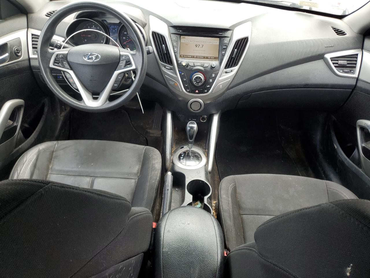 2014 Hyundai Veloster VIN: KMHTC6ADXEU196386 Lot: 60649535