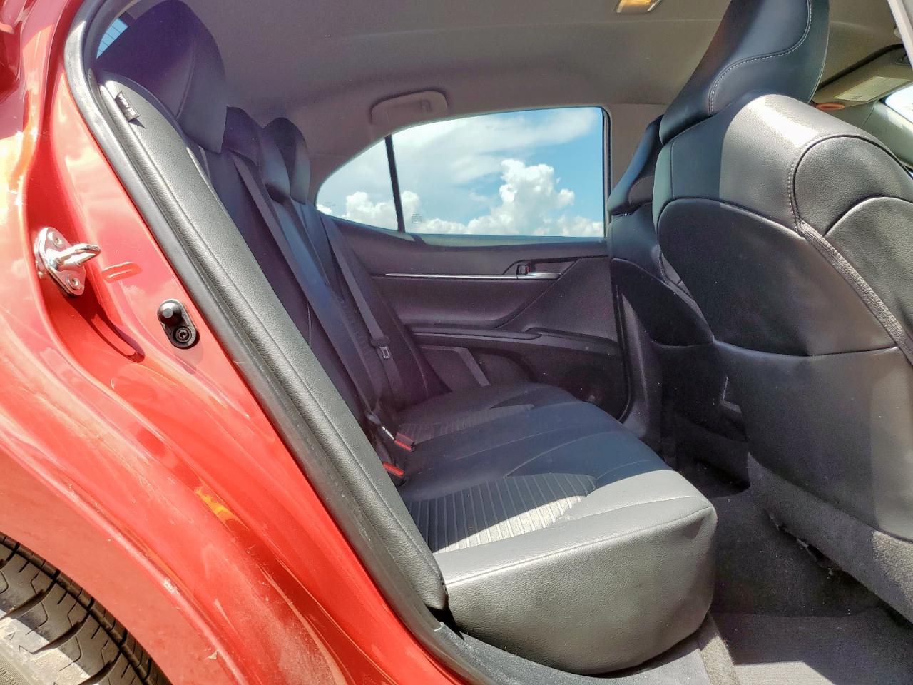 TOYOTA CAMRY 2021 VIN 4T1G11AK8MU459854 фото 10