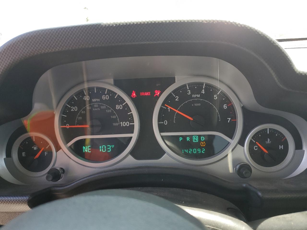 JEEP All Models 2009 VIN IJ8GB59109L776957 zdjęcie 9