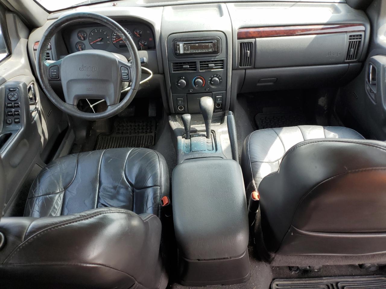 2000 Jeep Grand Cherokee Laredo VIN: 1J4GW48N1YC324356 Lot: 62011305
