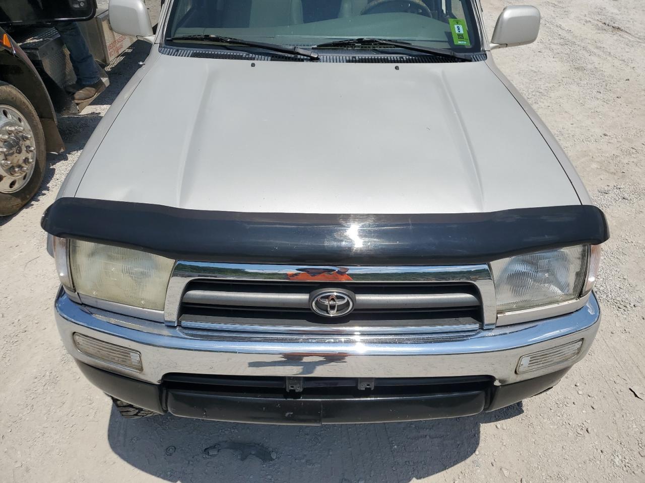1998 Toyota 4Runner Limited VIN: JT3HN87R5W0171606 Lot: 62065065