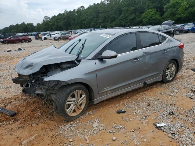  HYUNDAI ELANTRA 2018 Серебристый