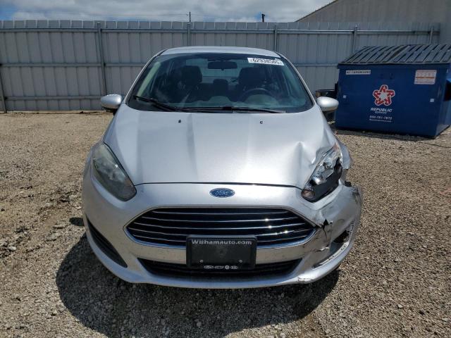  FORD FIESTA 2018 Srebrny