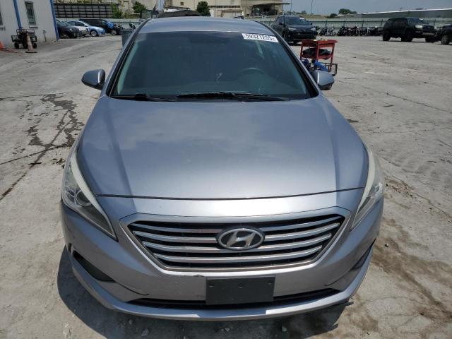Sedans HYUNDAI SONATA 2016 Srebrny