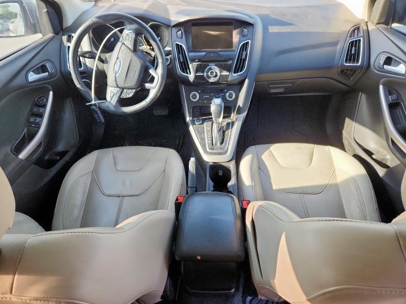  FORD FOCUS 2017 Серебристый