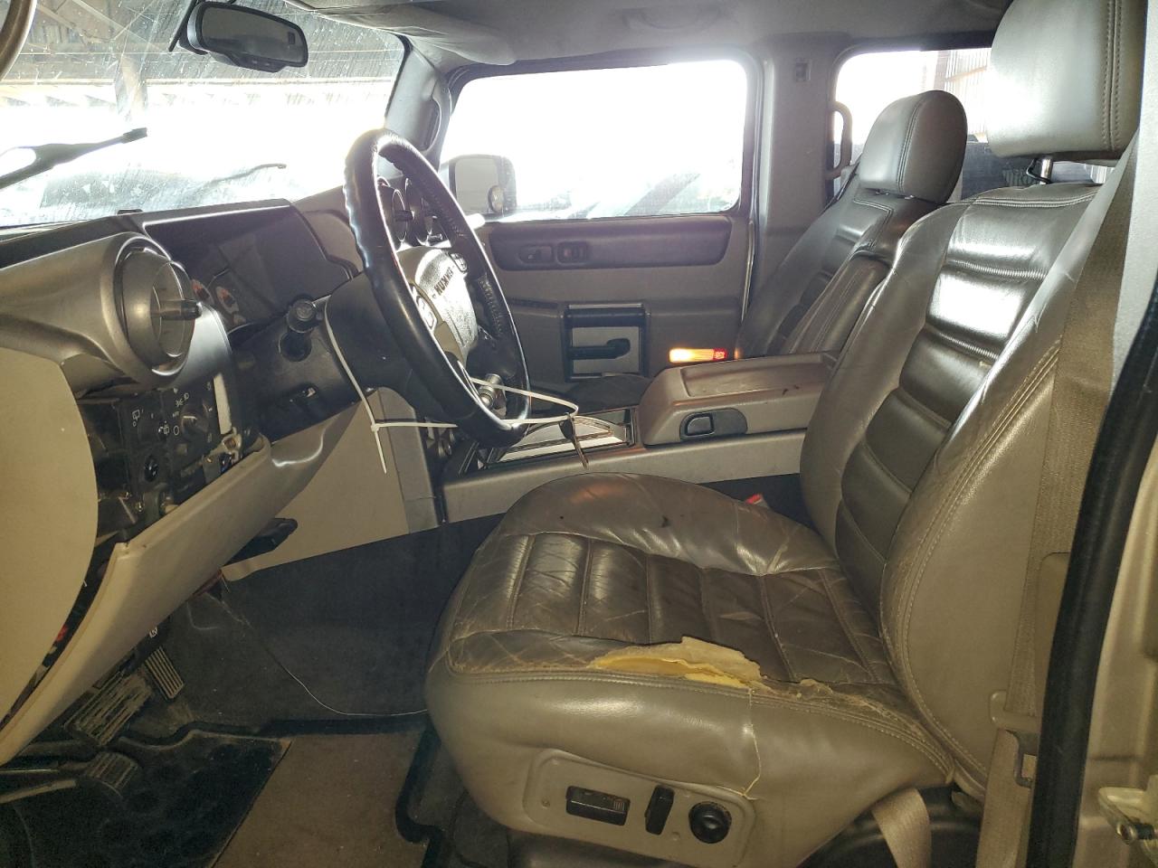 2003 Hummer H2 VIN: 5GRGN23U33H105260 Lot: 61028925