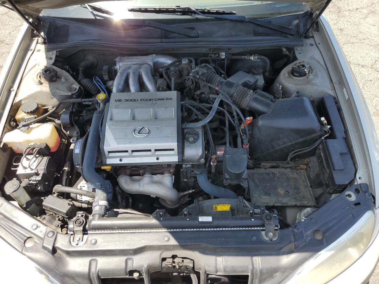 1997 Lexus Es 300 VIN: JT8BF22G1V0058069 Lot: 59921235