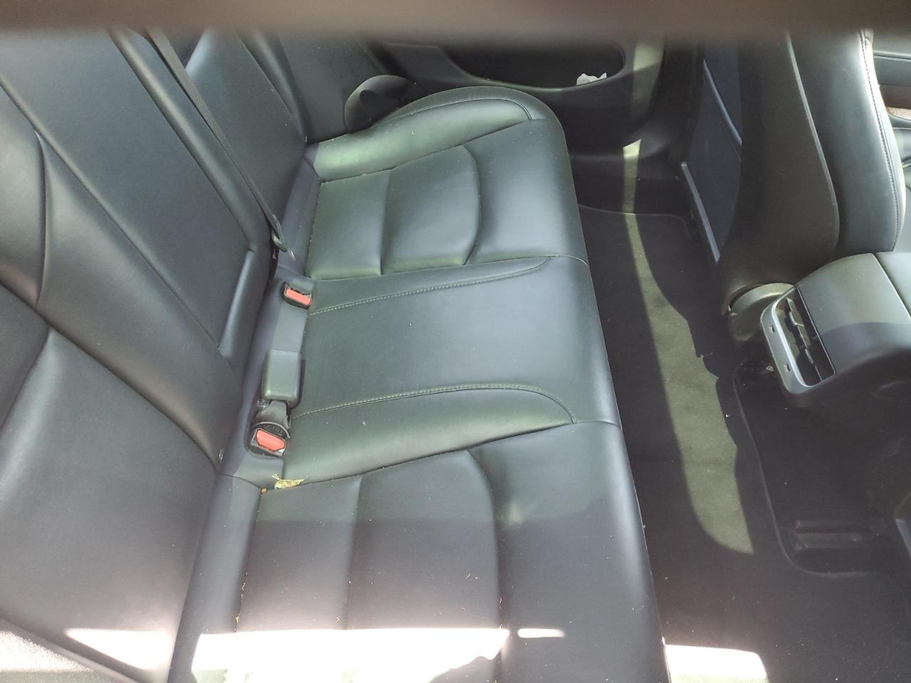 2019 Tesla Model 3 VIN: 5YJ3E1EB0KF388107 Lot: 61071215