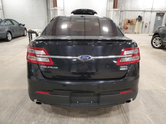Sedans FORD TAURUS 2016 Czarny