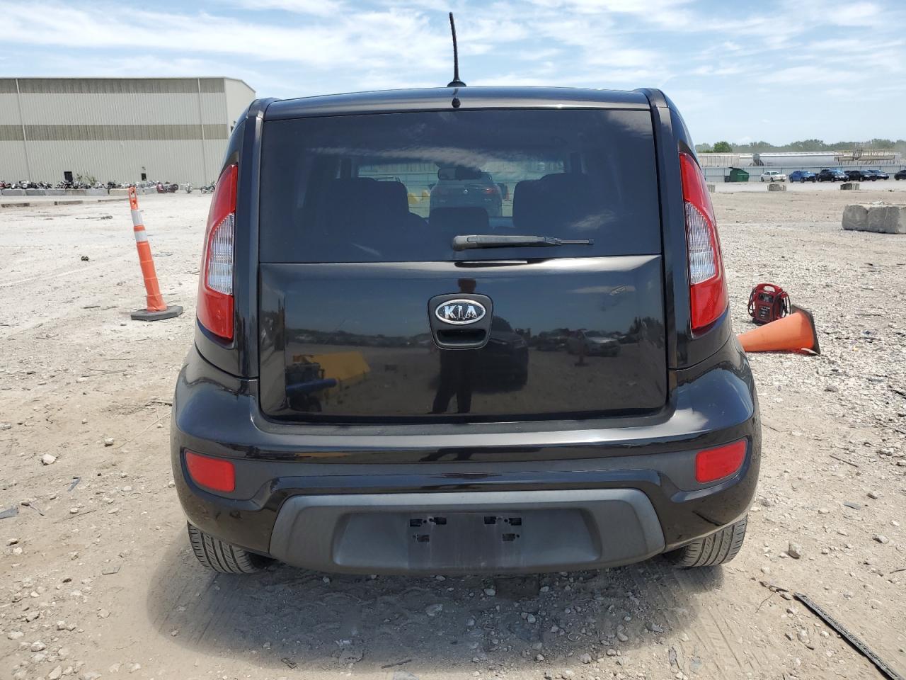 2012 Kia Soul VIN: KNDJT2A56C7476427 Lot: 62138945