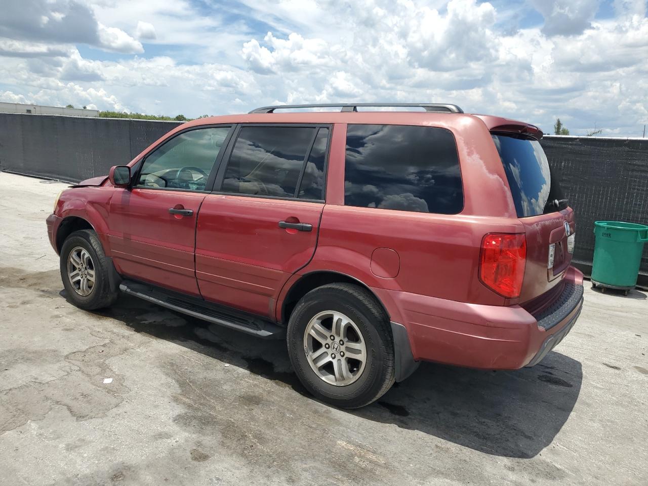 HONDA PILOT 2004 VIN 2HKYF18584H558954 фото 2
