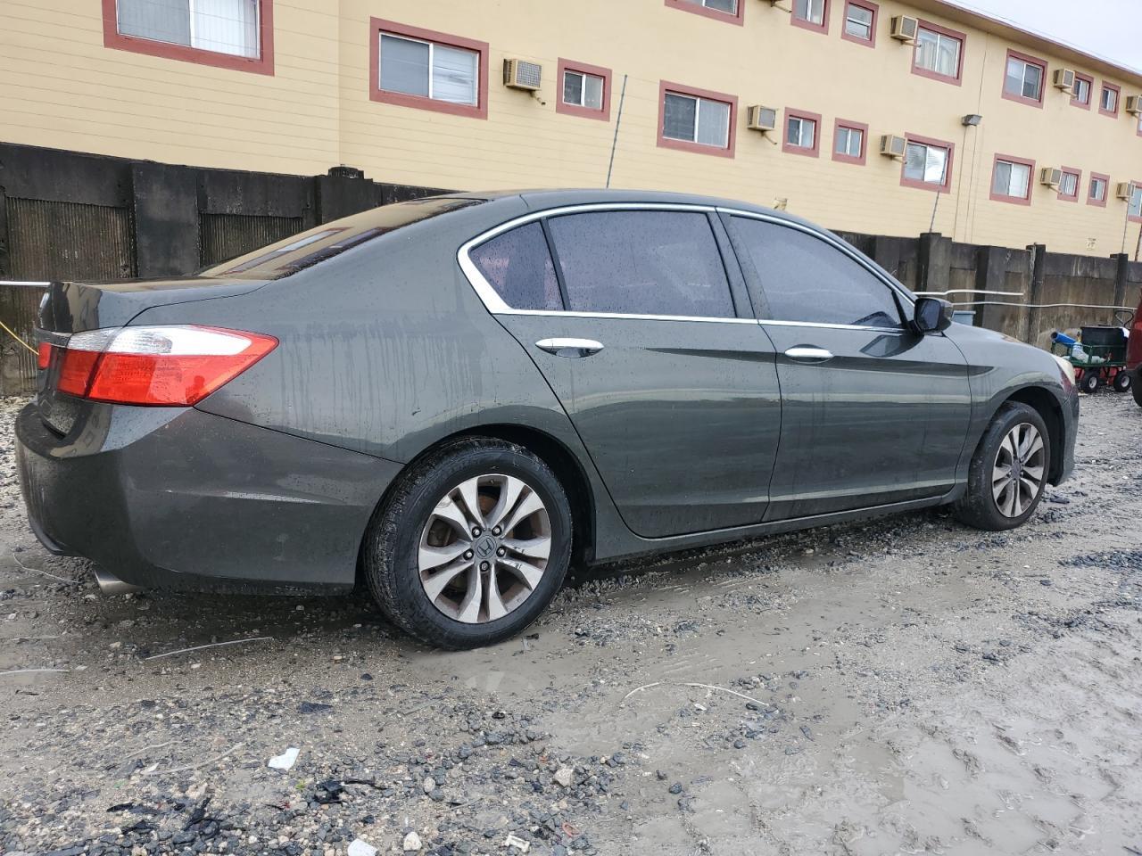 HONDA ACCORD 2013 VIN XHGCR2F32DA234836 zdjęcie 3