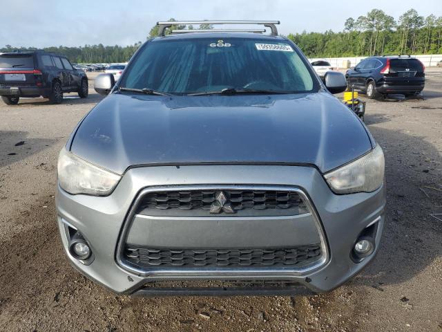 Паркетники MITSUBISHI OUTLANDER 2015 Сірий
