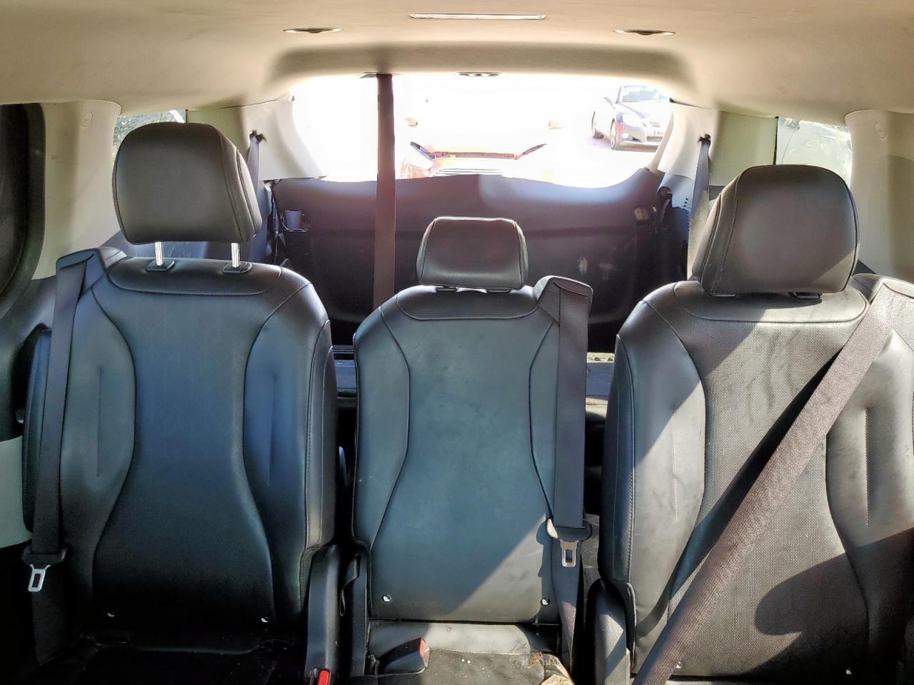 2023 Kia Carnival Lx VIN: KNDNB4H31P6239764 Lot: 62696795