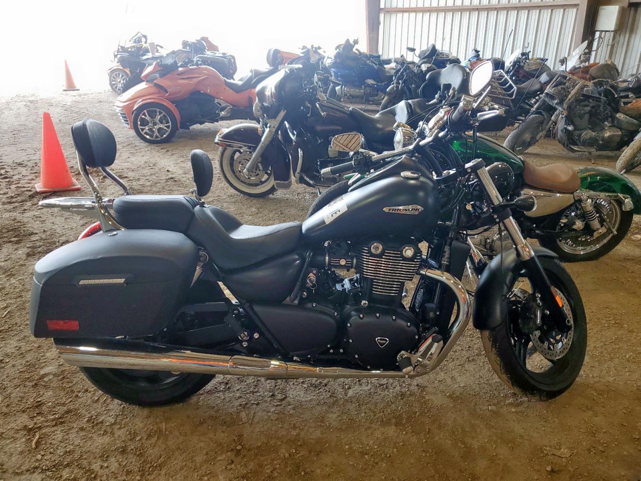 Houston, TX에서 판매 중인 2014 Triumph Motorcycle Thunderbird Storm Abs - Minor Dent/Scratches