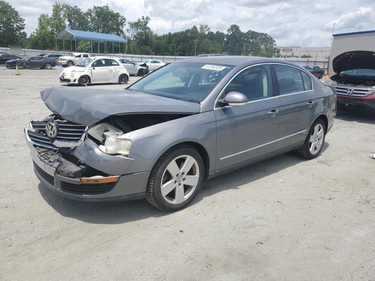 2008 Volkswagen Passat Komfort за продажба в Spartanburg, SC - Front End