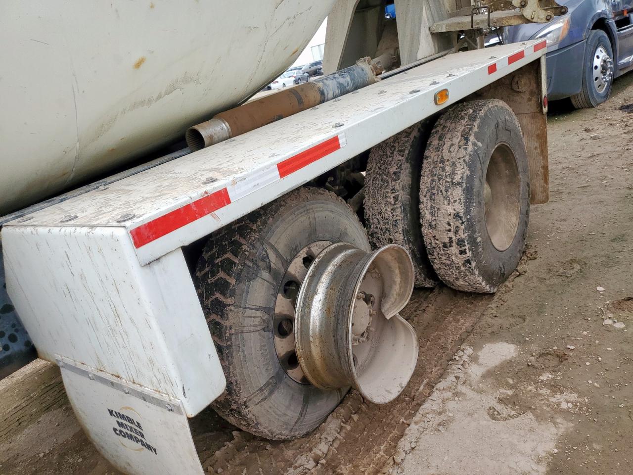 2016 International Work Star 7600 Ready Mix Truck VIN: 3HTGRSNT2GN746490 Lot: 62710065