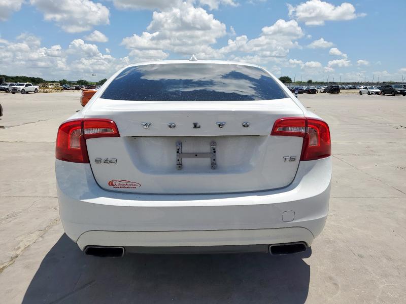  VOLVO S60 2015 Biały