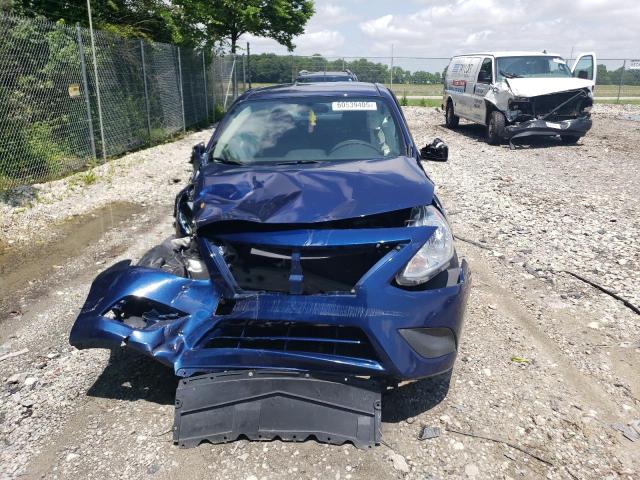  NISSAN VERSA 2019 Granatowy