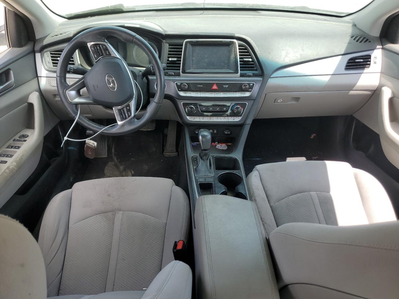 HYUNDAI SONATA 2018 VIN 5NPE34AF8JH619943 zdjęcie 8
